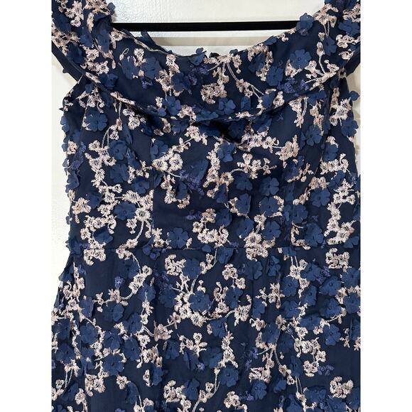 XSCAPE Off-The-Shoulder Embroidered 3D Floral Lace Midi Dress Navy Sz 12/14 NWT - Picture 4 of 16
